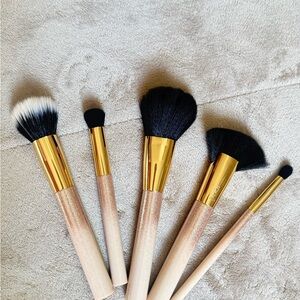 Tarte Gold and Cream Makeup Brush Set